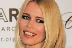 Sopracciglia-dritte-alla-Claudia-Schiffer